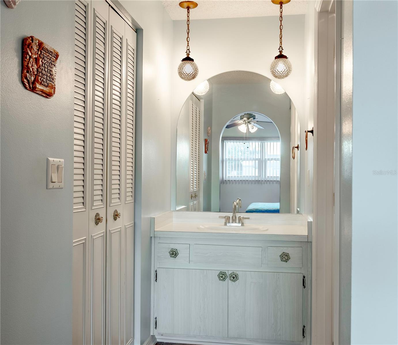 Image 20 of 38 For 2420 Pine Tree Circle Drive