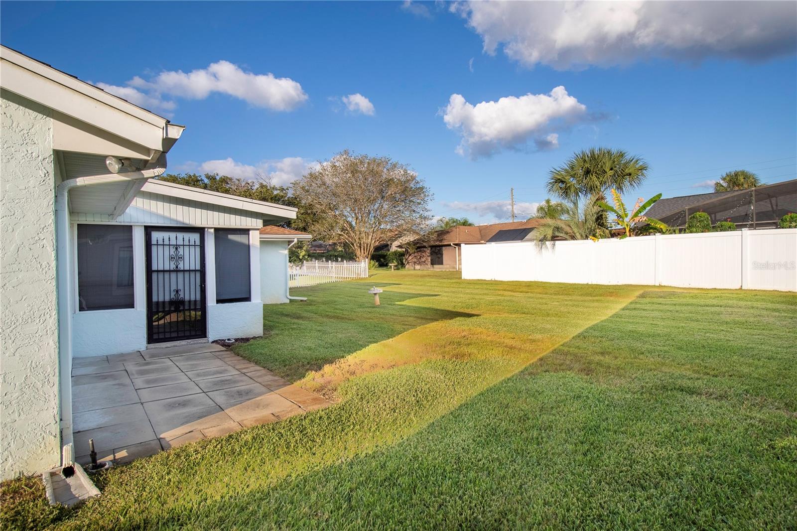 Image 5 of 38 For 2420 Pine Tree Circle Drive