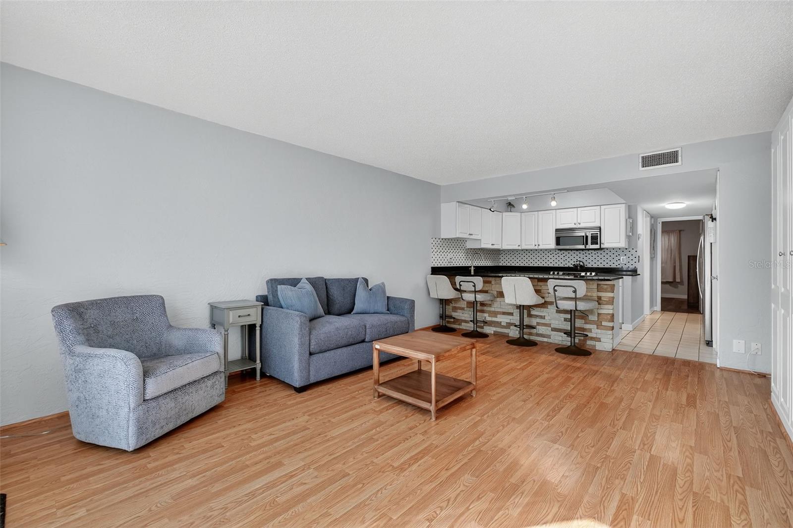 Image 11 of 51 For 1437 Atlantic Avenue 105