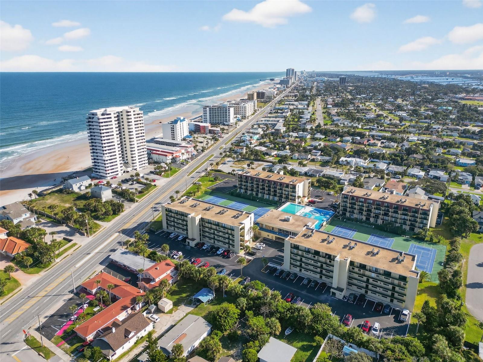 Image 17 of 51 For 1437 Atlantic Avenue 105