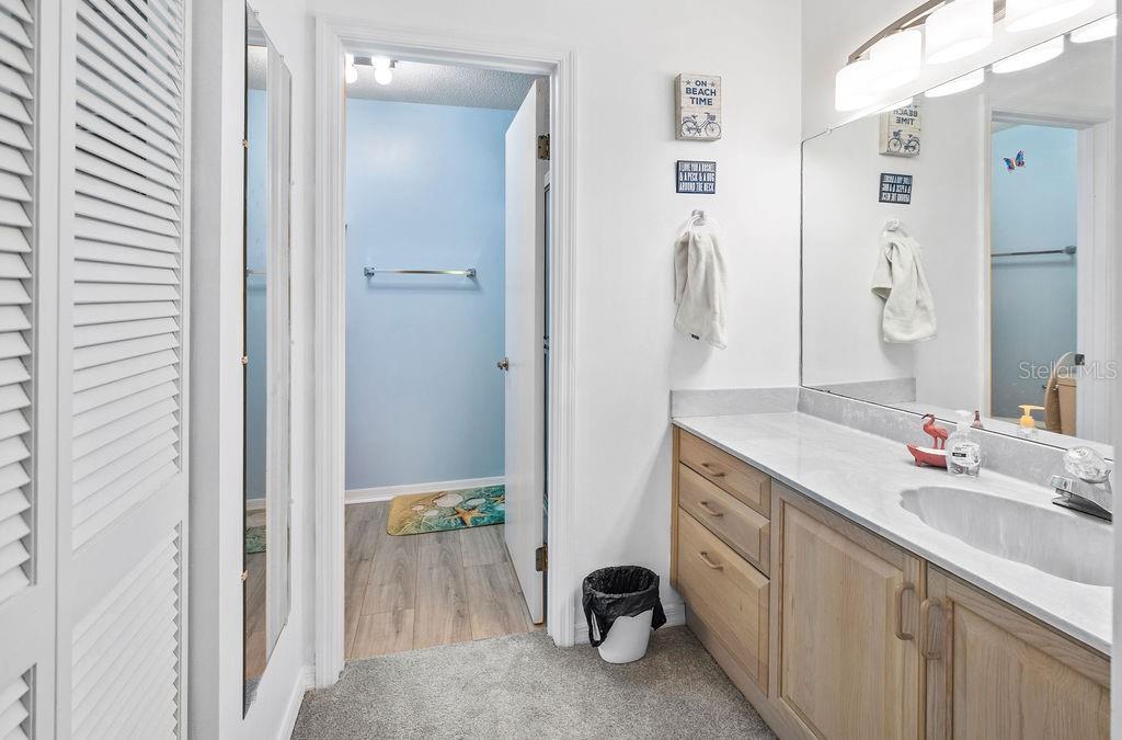 Image 14 of 26 For 156 Kingbird Circle