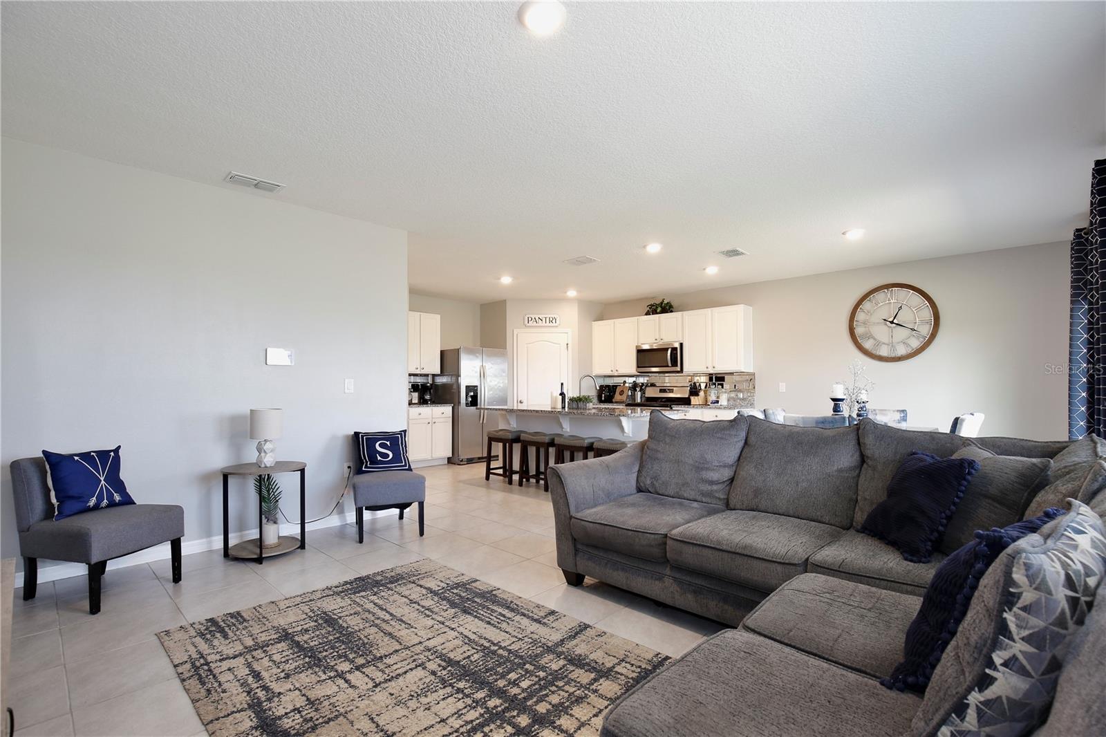 Image 11 of 54 For 411 Lazio Circle