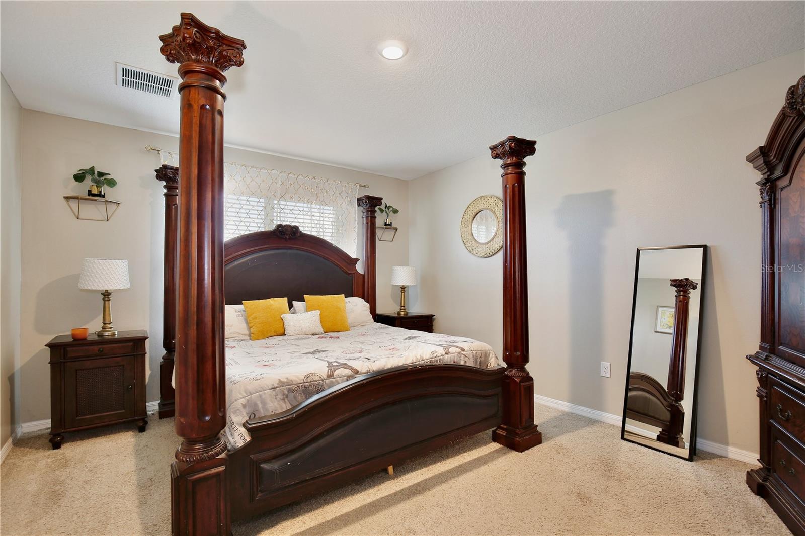 Image 16 of 54 For 411 Lazio Circle