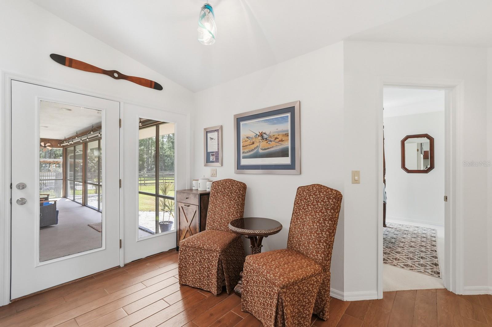 Image 22 of 75 For 460 Spring Forest Drive