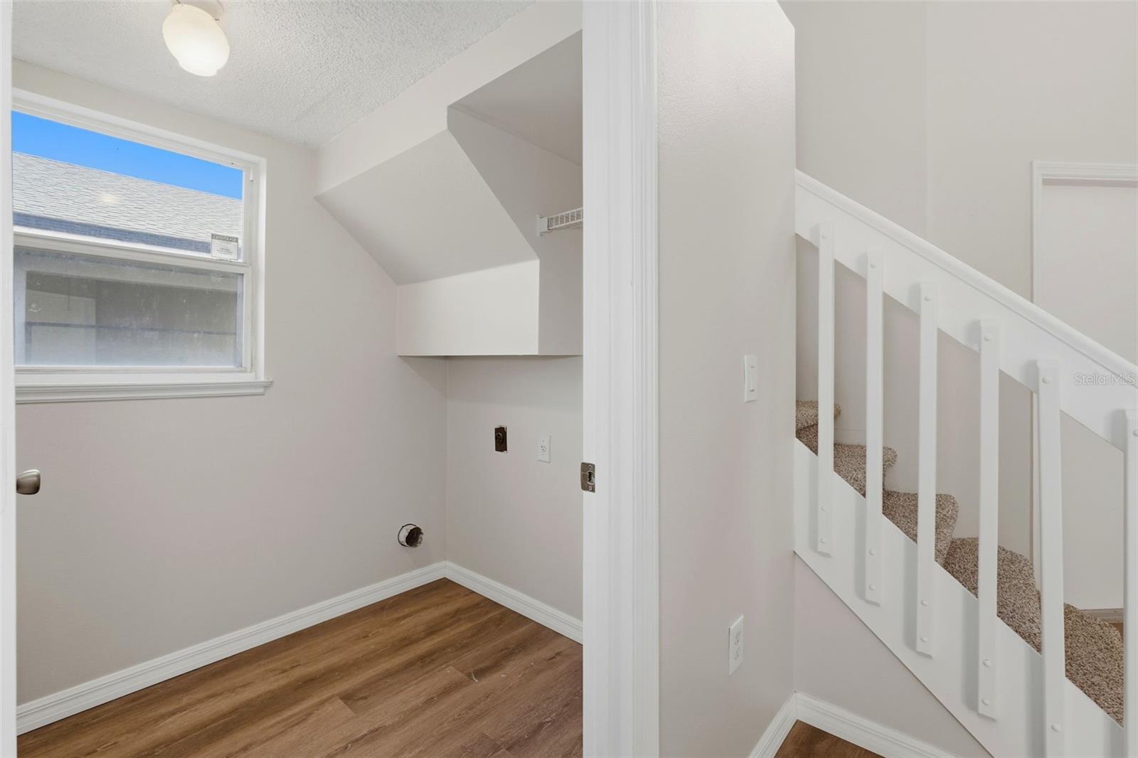 Image 24 of 36 For 1362 Ivy Meadow Drive