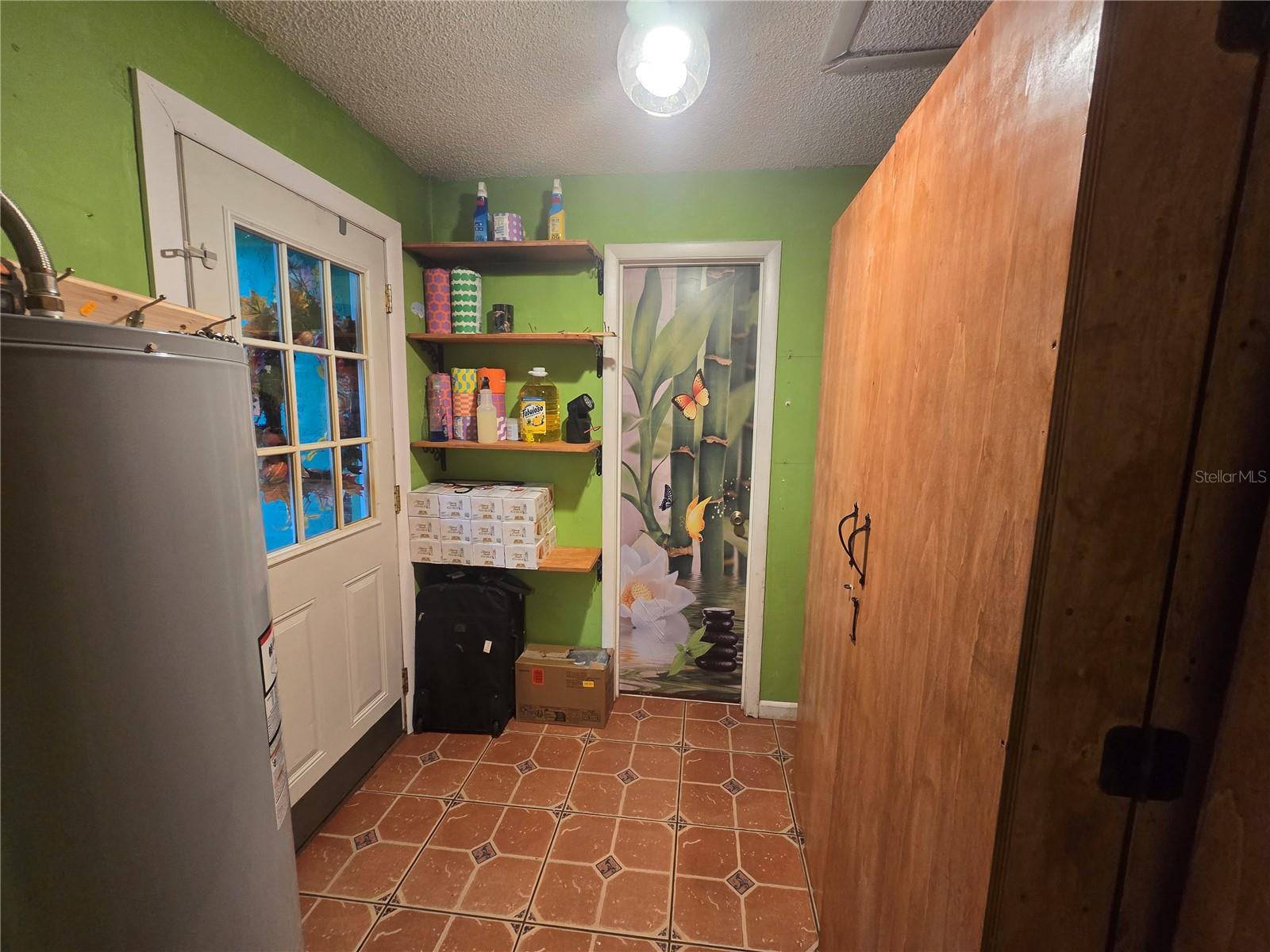 Image 15 of 86 For 940 Minnesota Avenue