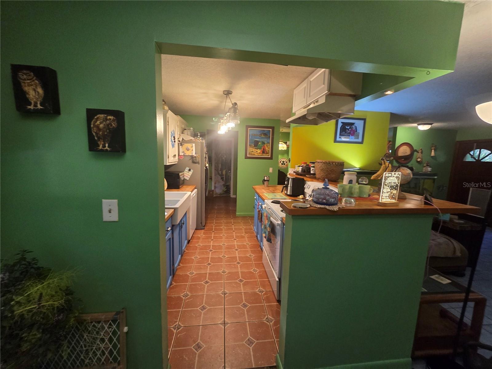 Image 17 of 86 For 940 Minnesota Avenue