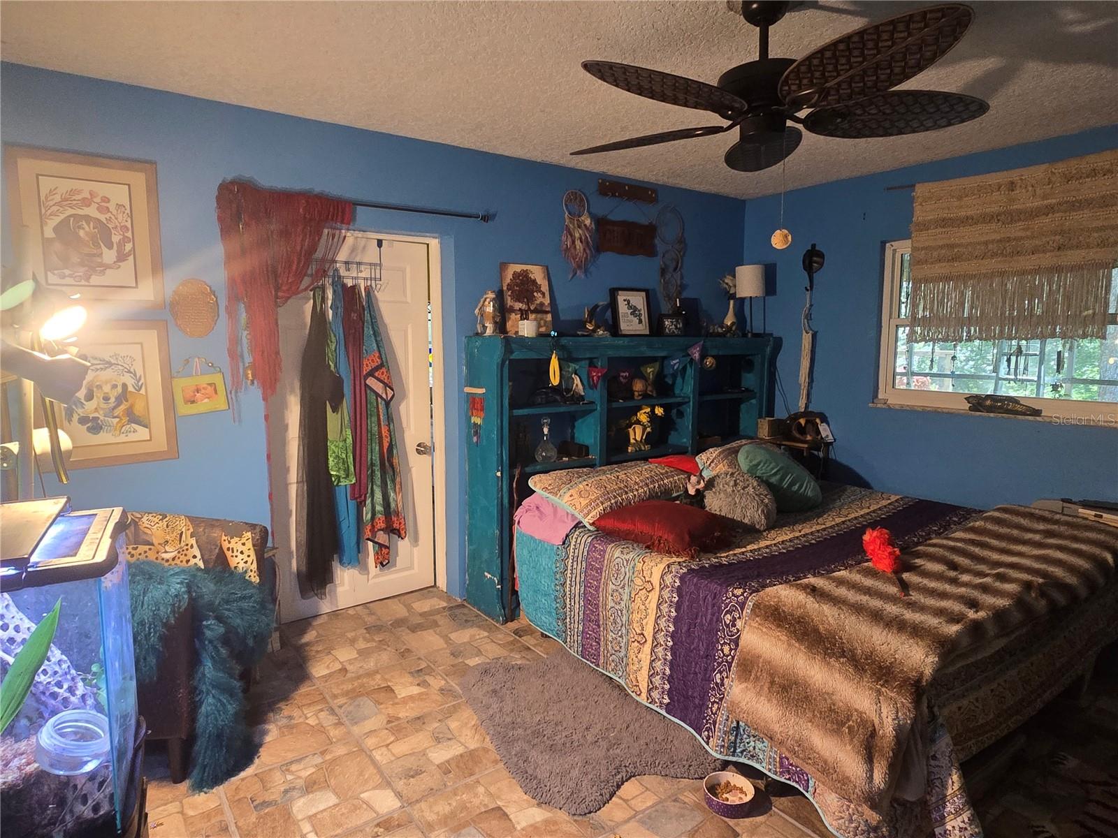 Image 27 of 86 For 940 Minnesota Avenue