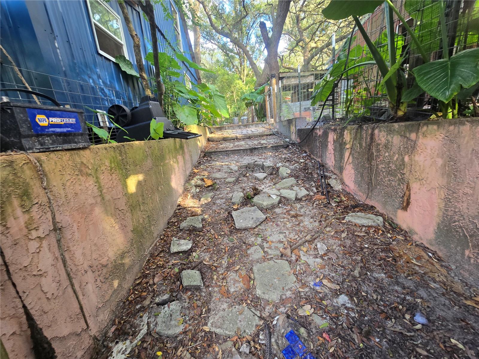 Image 48 of 86 For 940 Minnesota Avenue