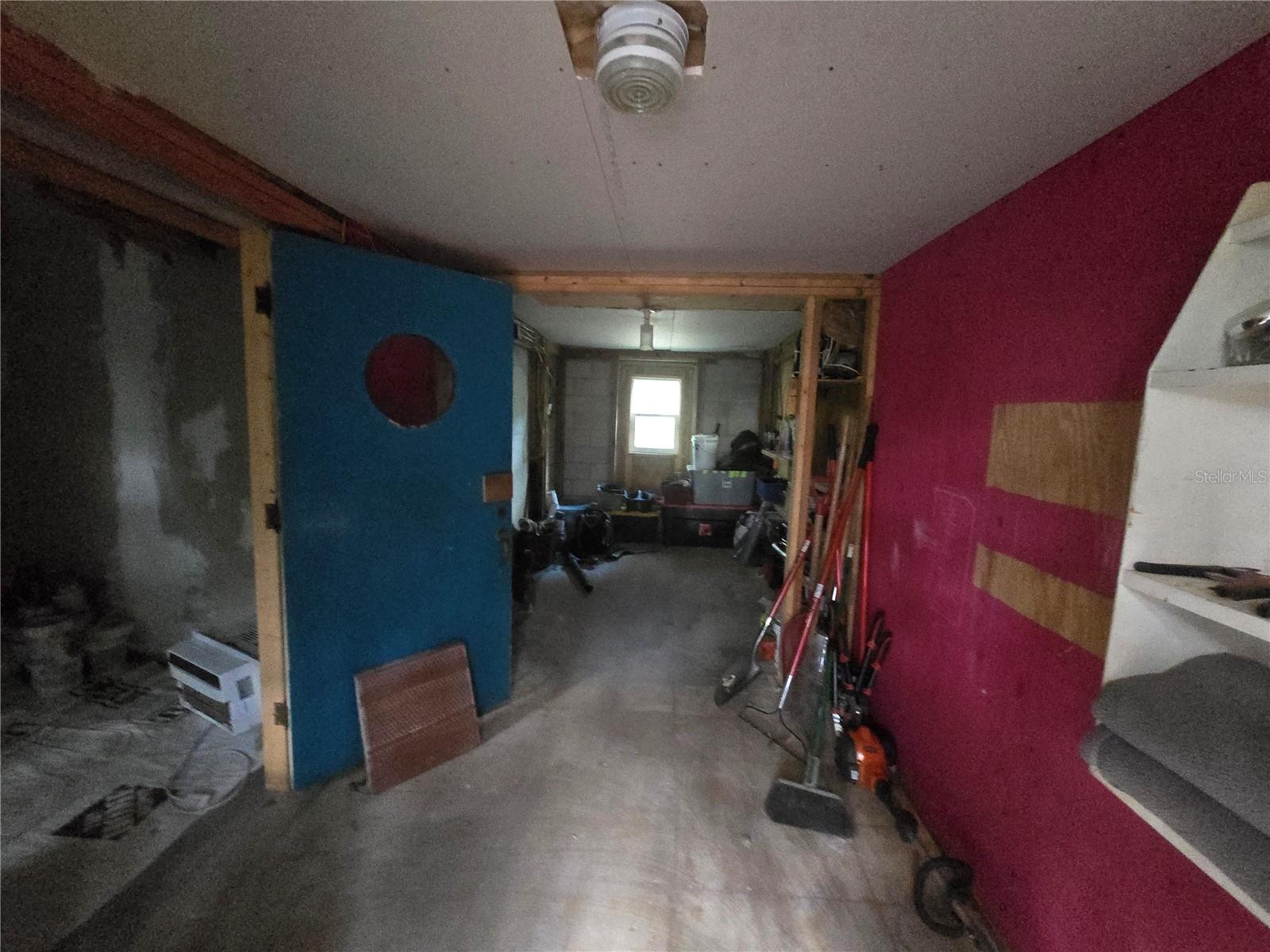 Image 54 of 86 For 940 Minnesota Avenue