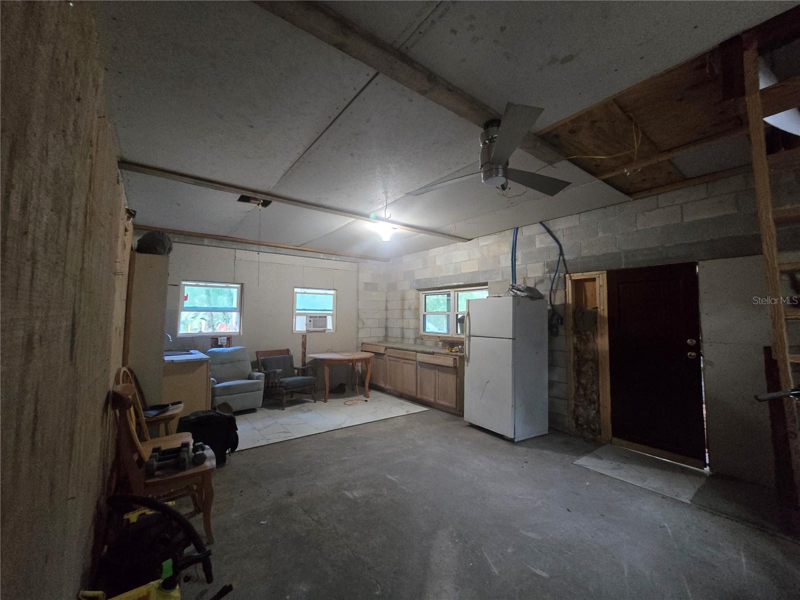 Image 55 of 86 For 940 Minnesota Avenue