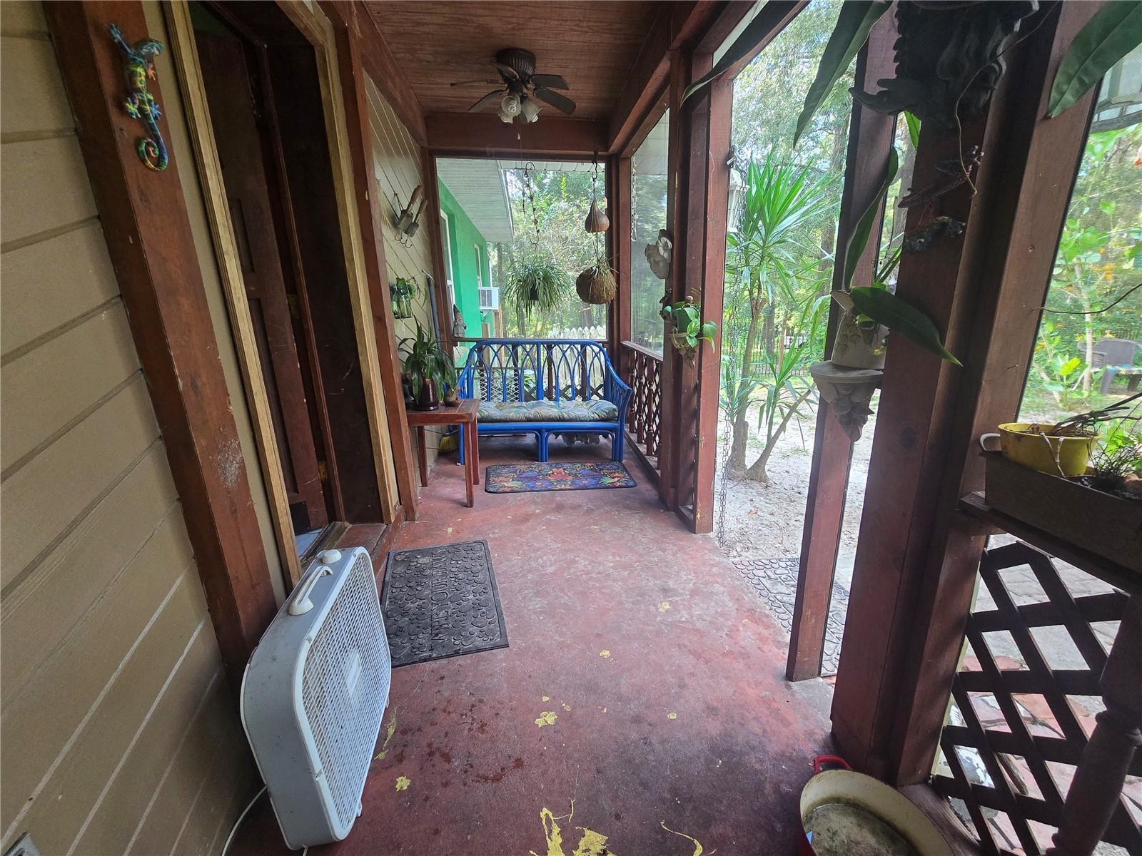 Image 8 of 86 For 940 Minnesota Avenue