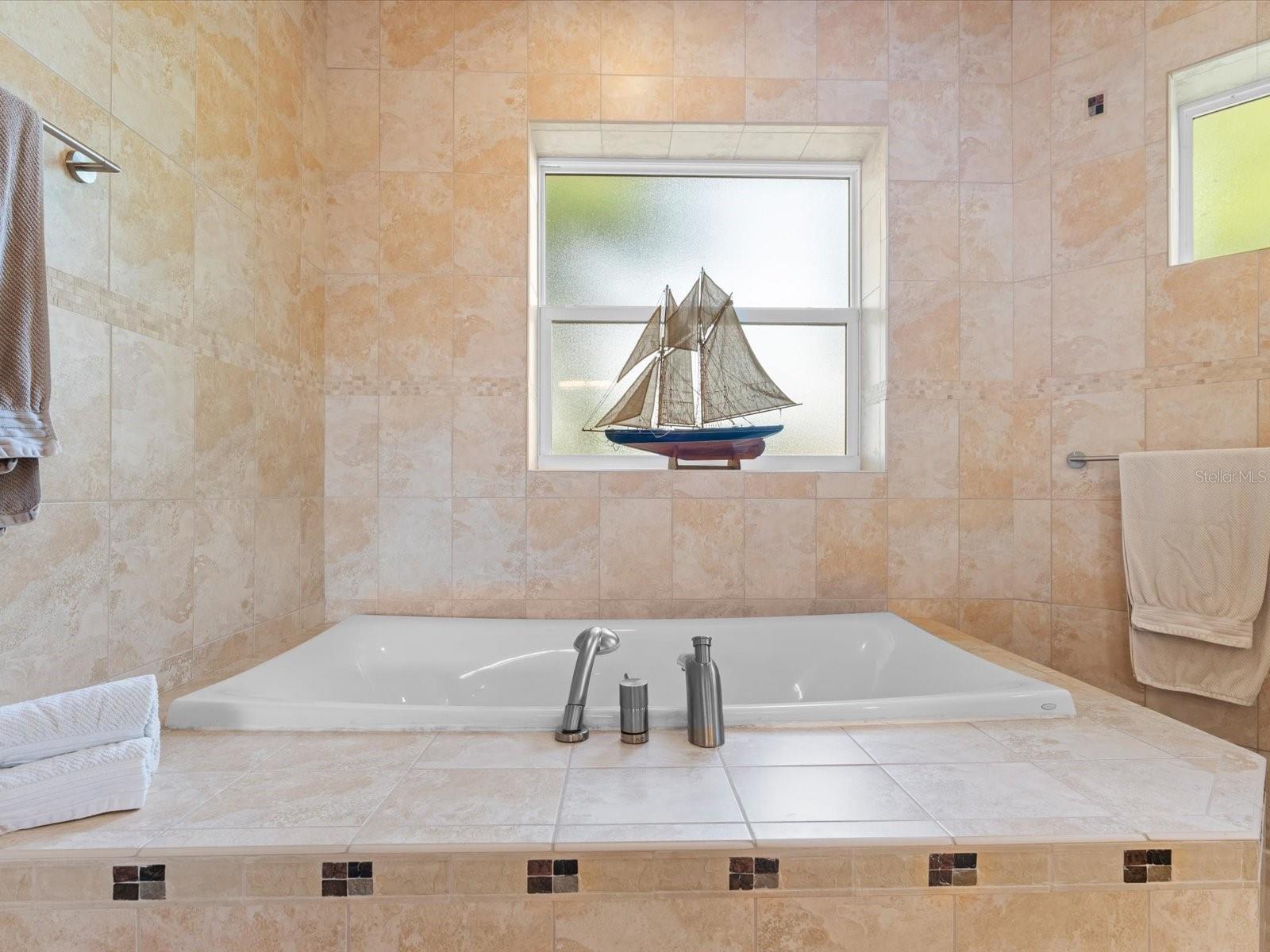 Image 12 of 99 For 110 Ocean Way Drive