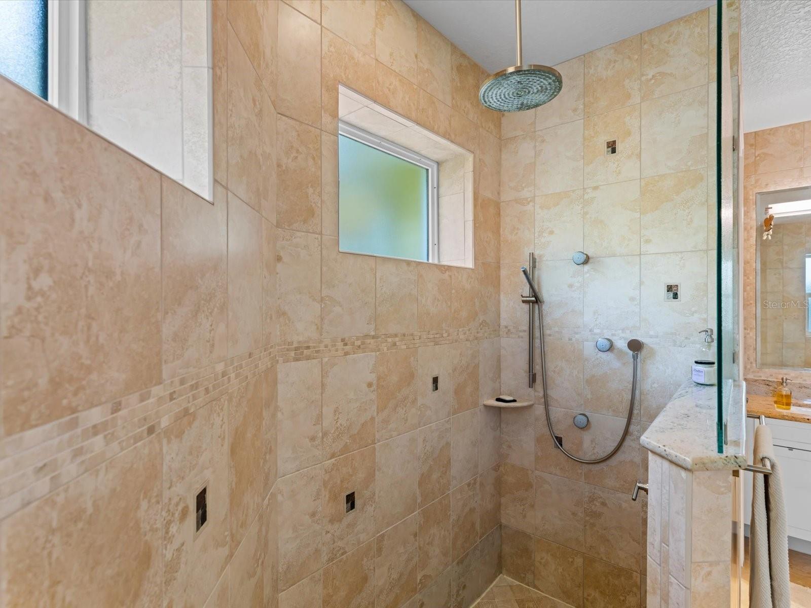 Image 14 of 99 For 110 Ocean Way Drive