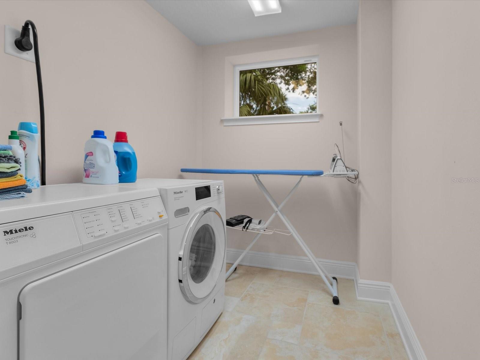 Image 58 of 99 For 110 Ocean Way Drive