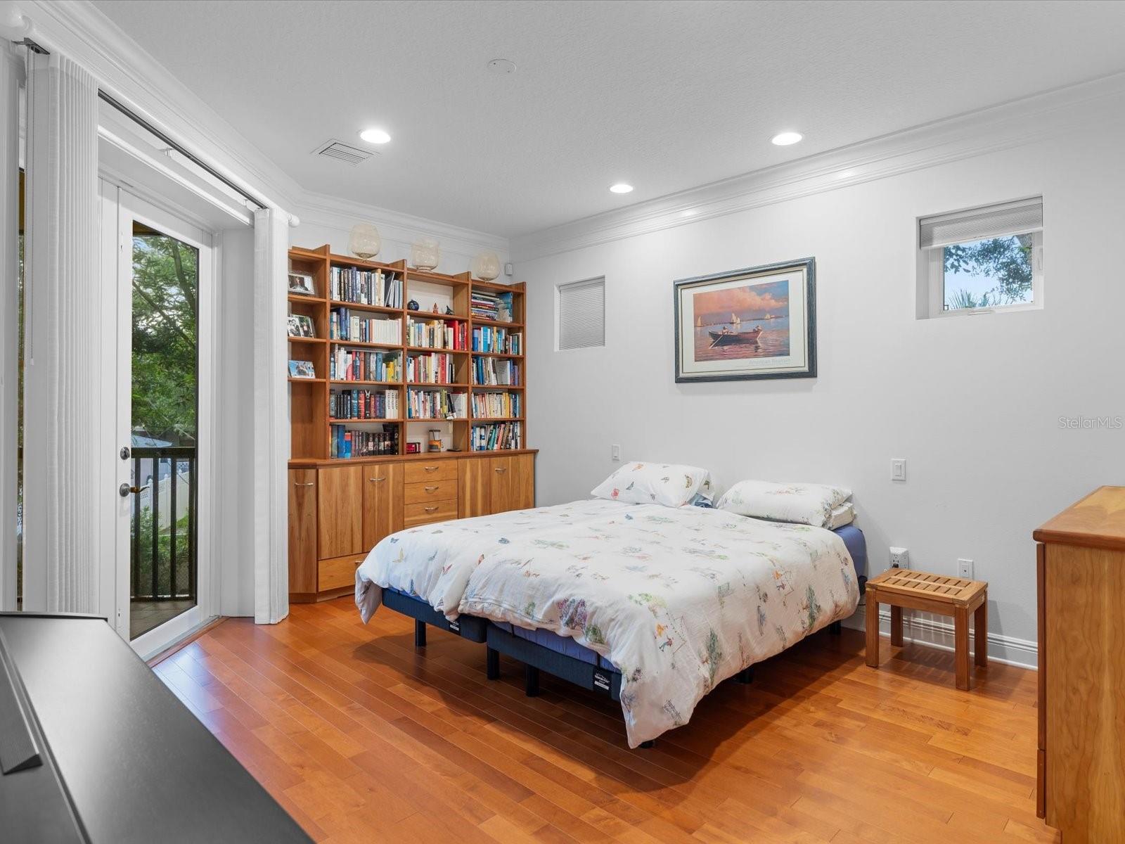 Image 8 of 99 For 110 Ocean Way Drive