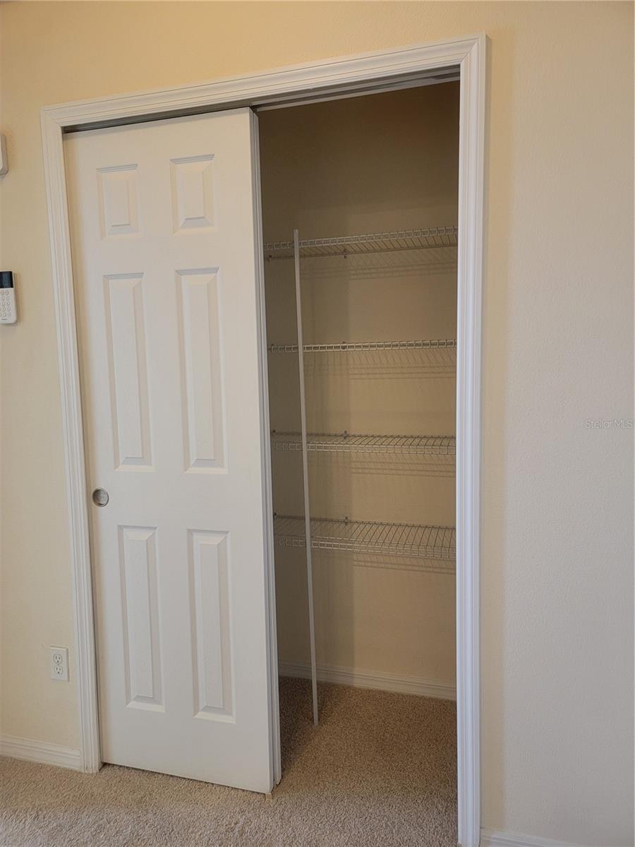 Image 18 of 83 For 2527 Tanner Terrace