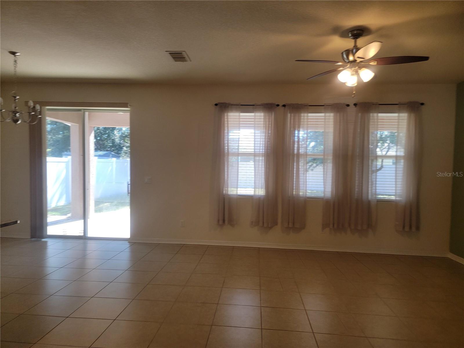 Image 50 of 83 For 2527 Tanner Terrace