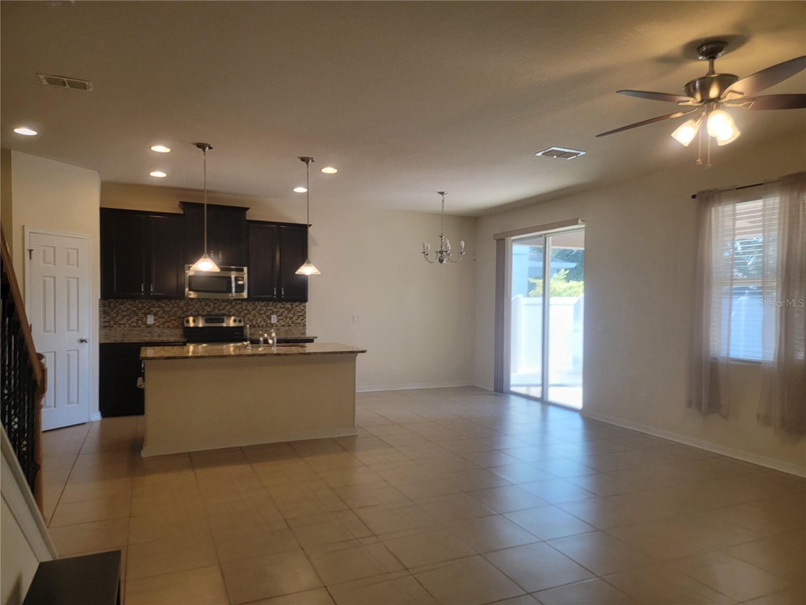 Image 54 of 83 For 2527 Tanner Terrace