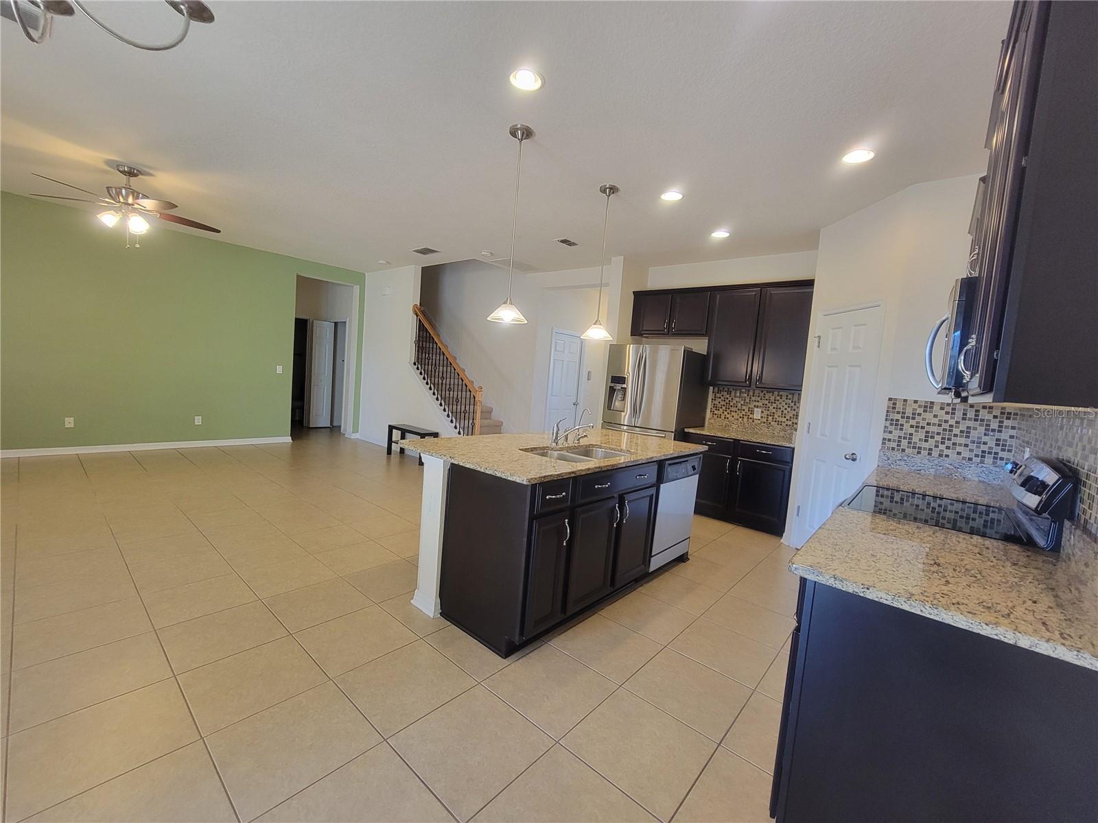 Image 60 of 83 For 2527 Tanner Terrace