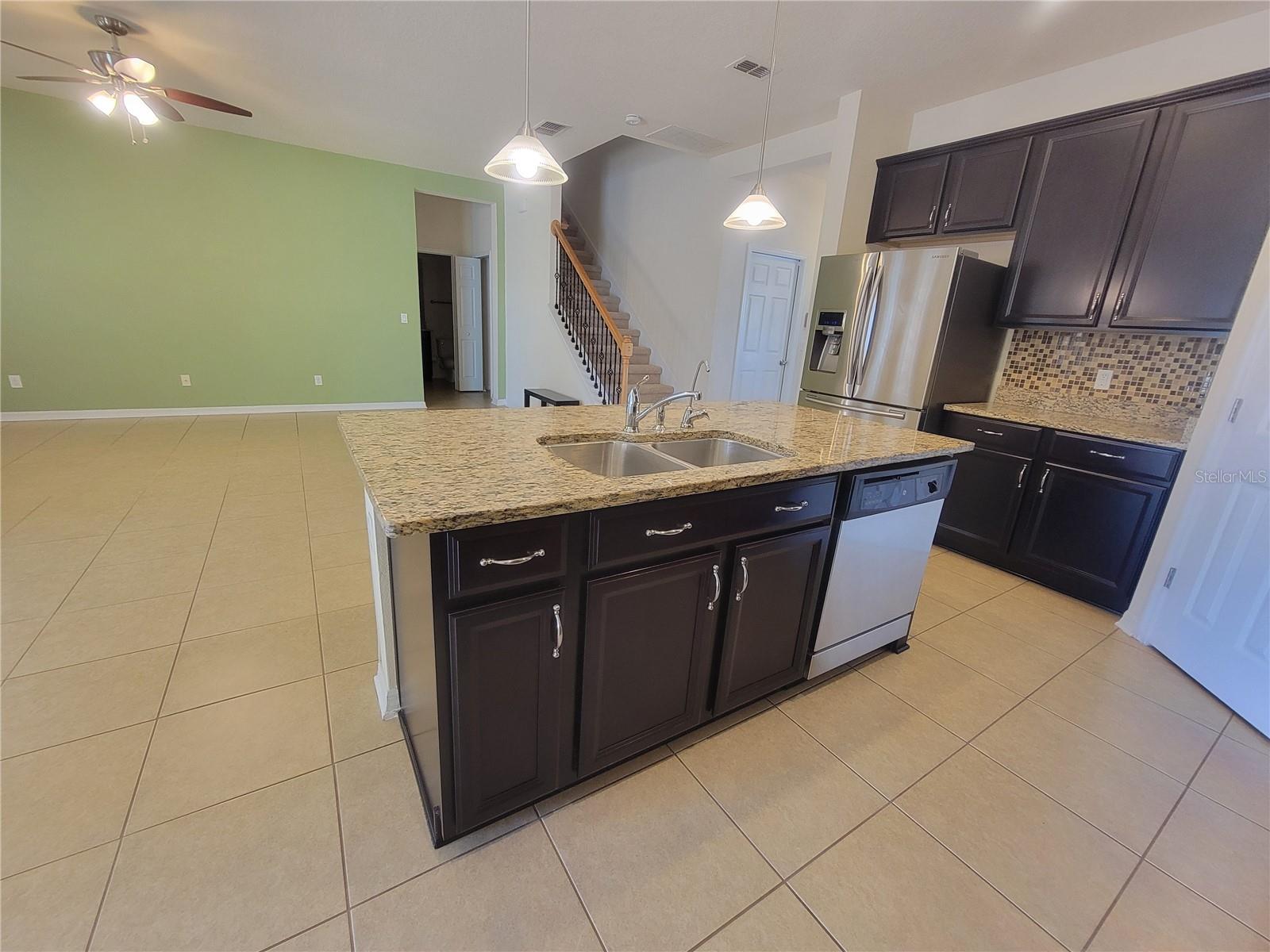 Image 61 of 83 For 2527 Tanner Terrace