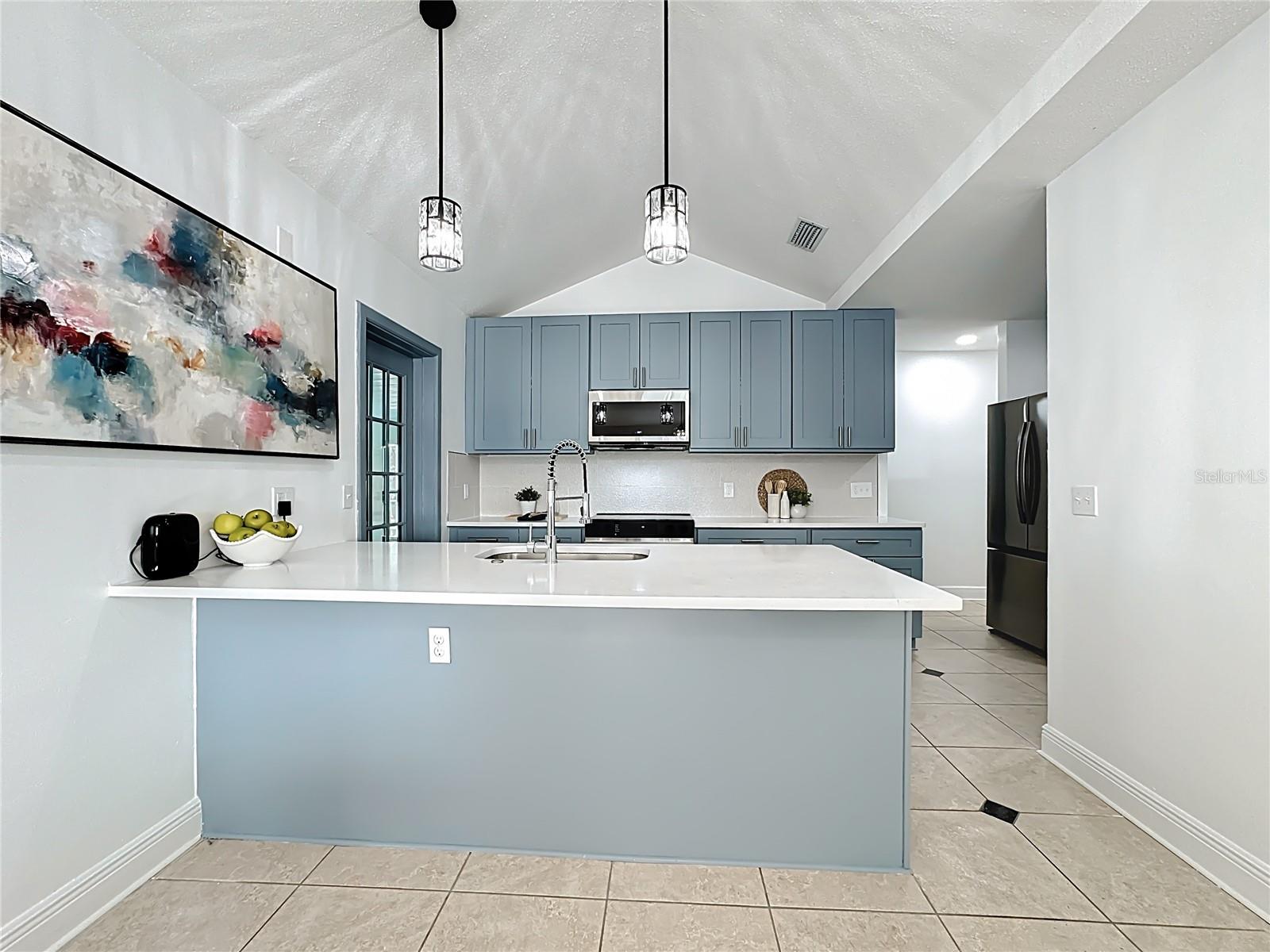 Image 14 of 79 For 506 Oakland Ter