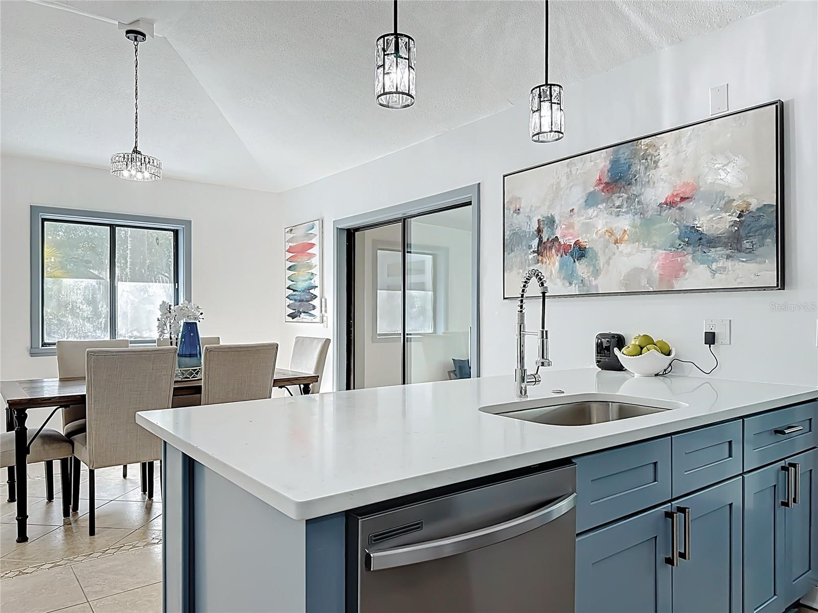 Image 9 of 79 For 506 Oakland Ter