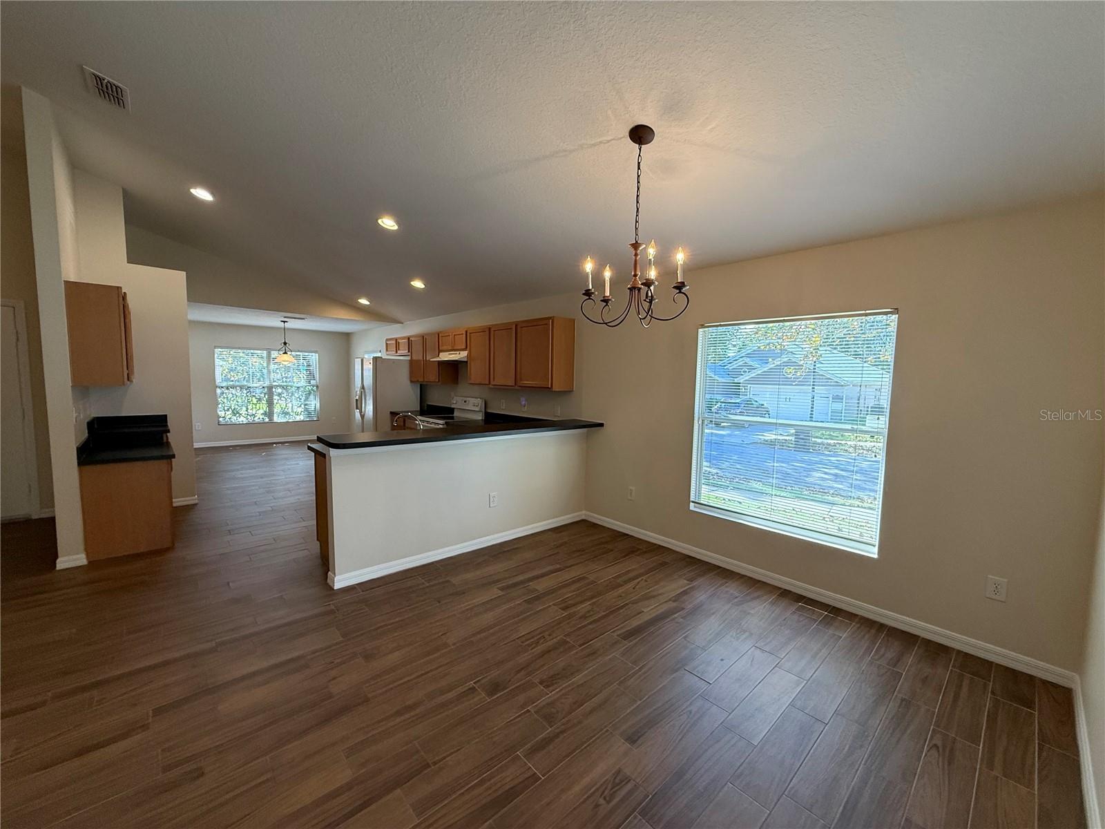 Image 7 of 33 For 517 Swan Range Road