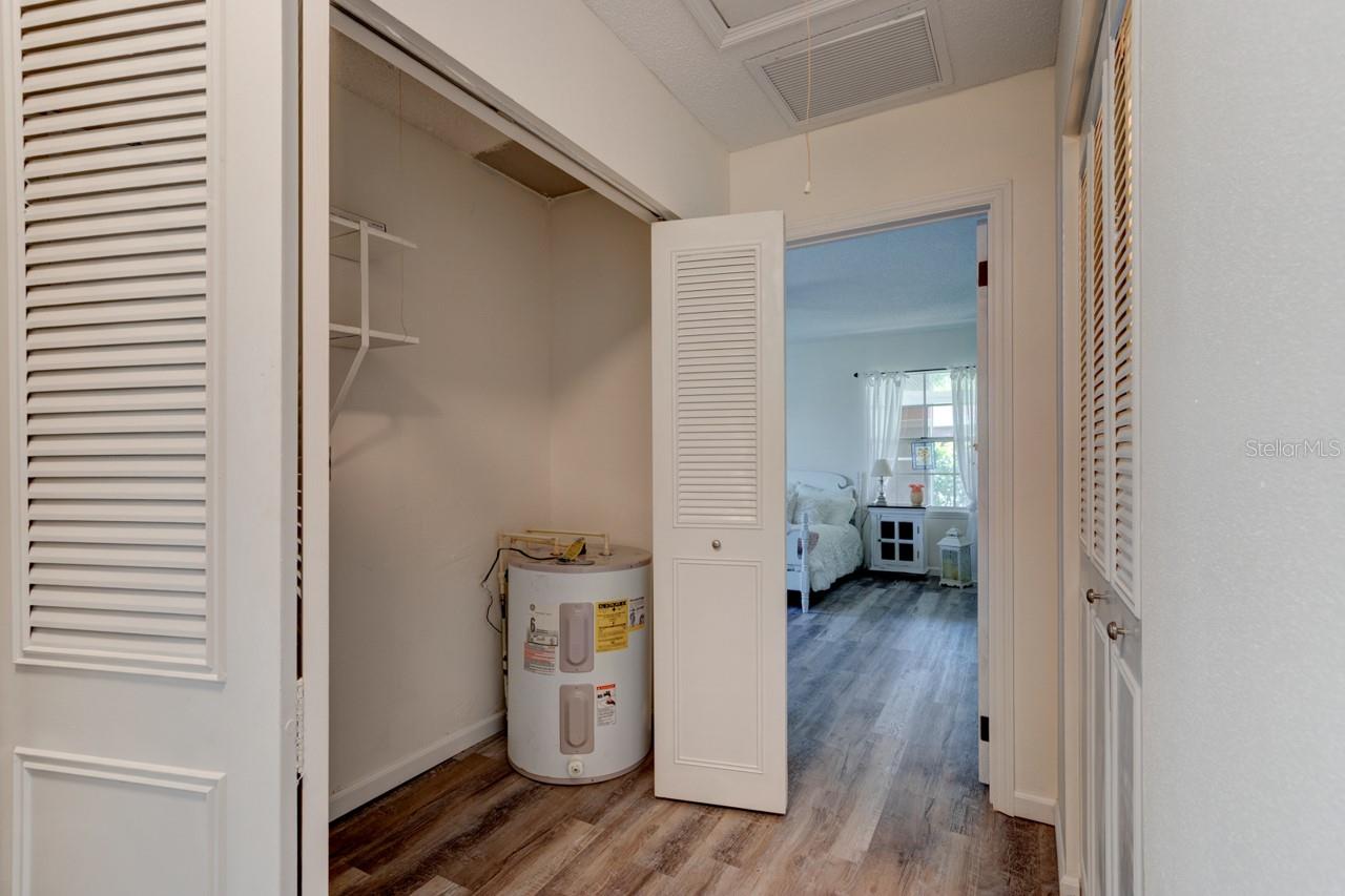 Image 17 of 21 For 9 Par Drive 