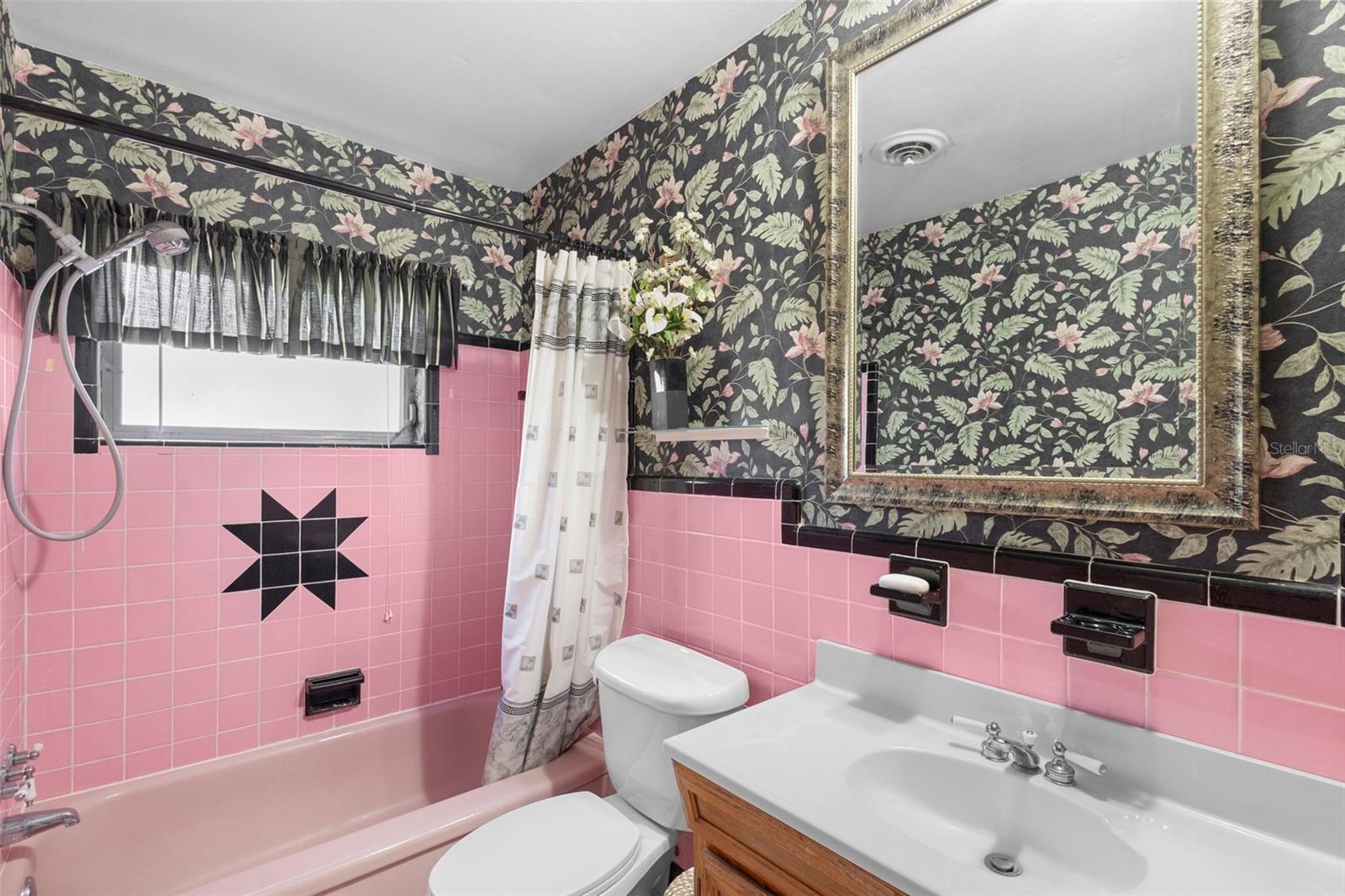 Image 26 of 45 For 8101 Lake Eve Drive