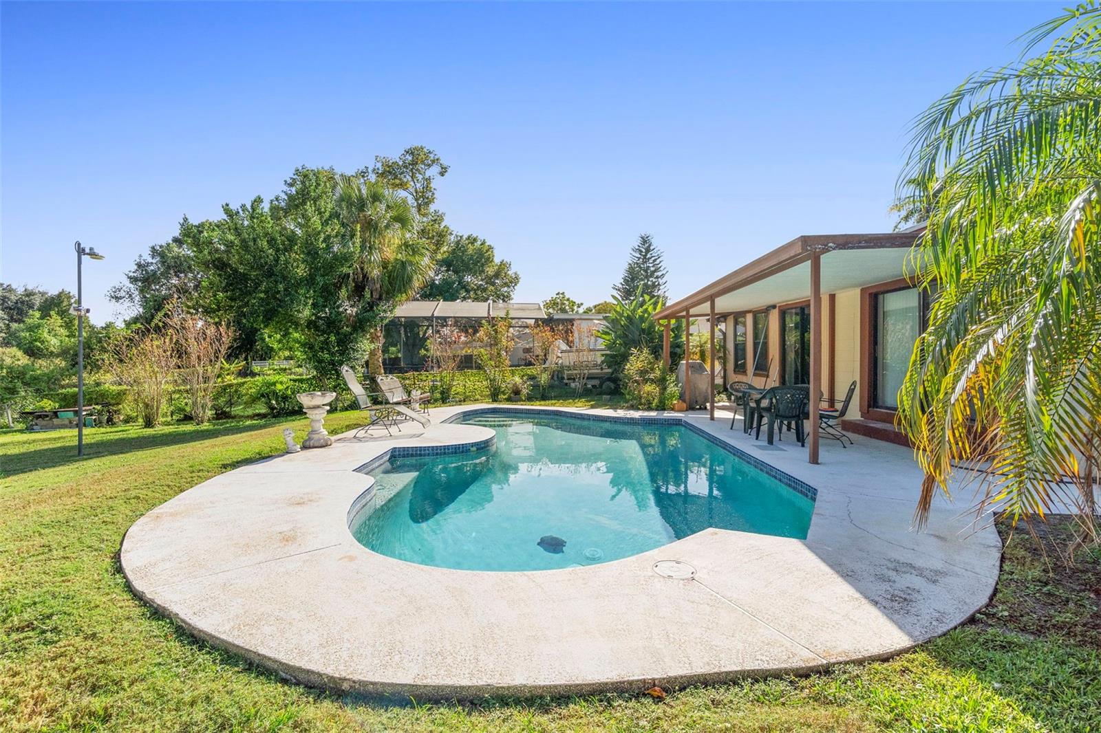 Image 32 of 45 For 8101 Lake Eve Drive