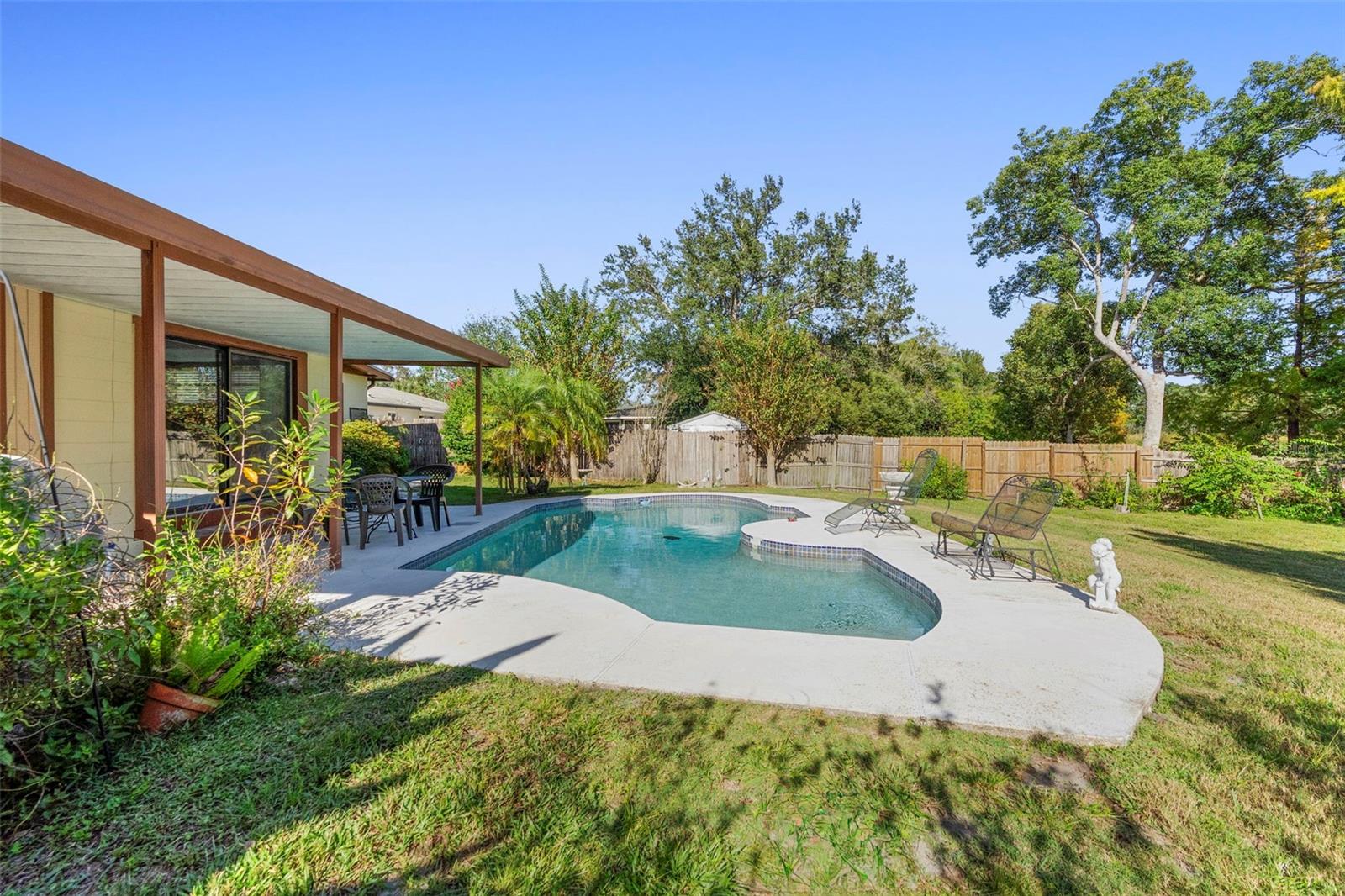 Image 33 of 45 For 8101 Lake Eve Drive