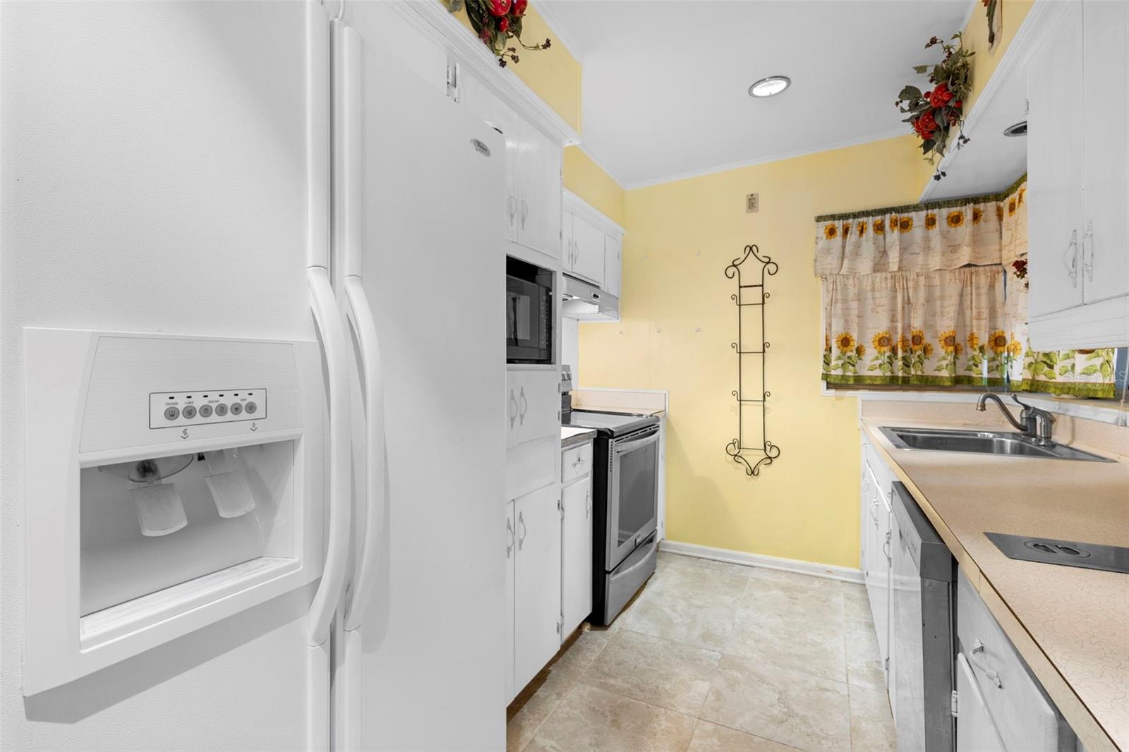 Image 5 of 45 For 8101 Lake Eve Drive