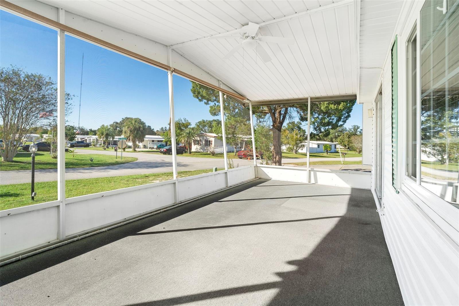 Image 17 of 31 For 105 Florence Boulevard