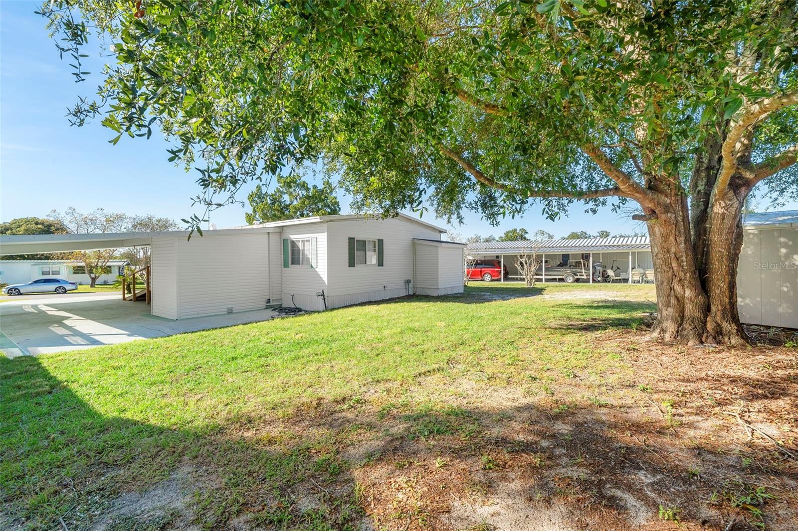 Image 19 of 31 For 105 Florence Boulevard