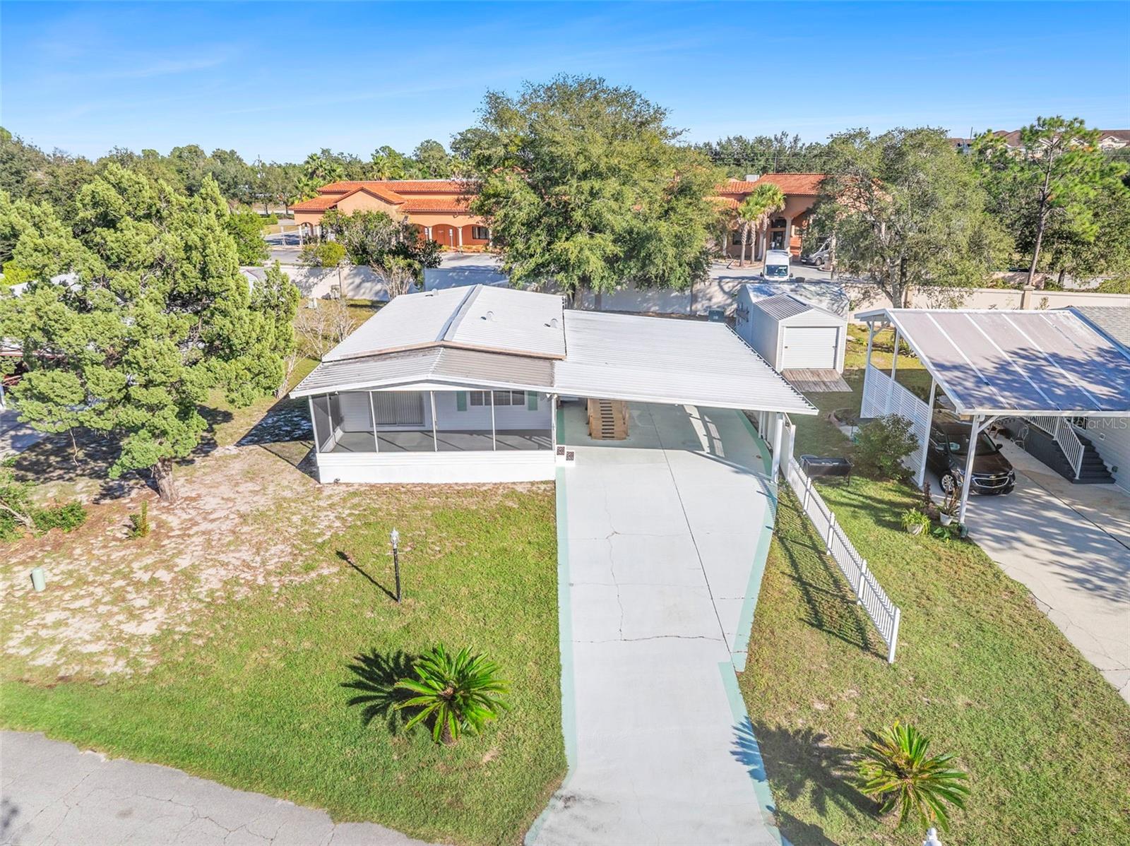 Image 23 of 31 For 105 Florence Boulevard