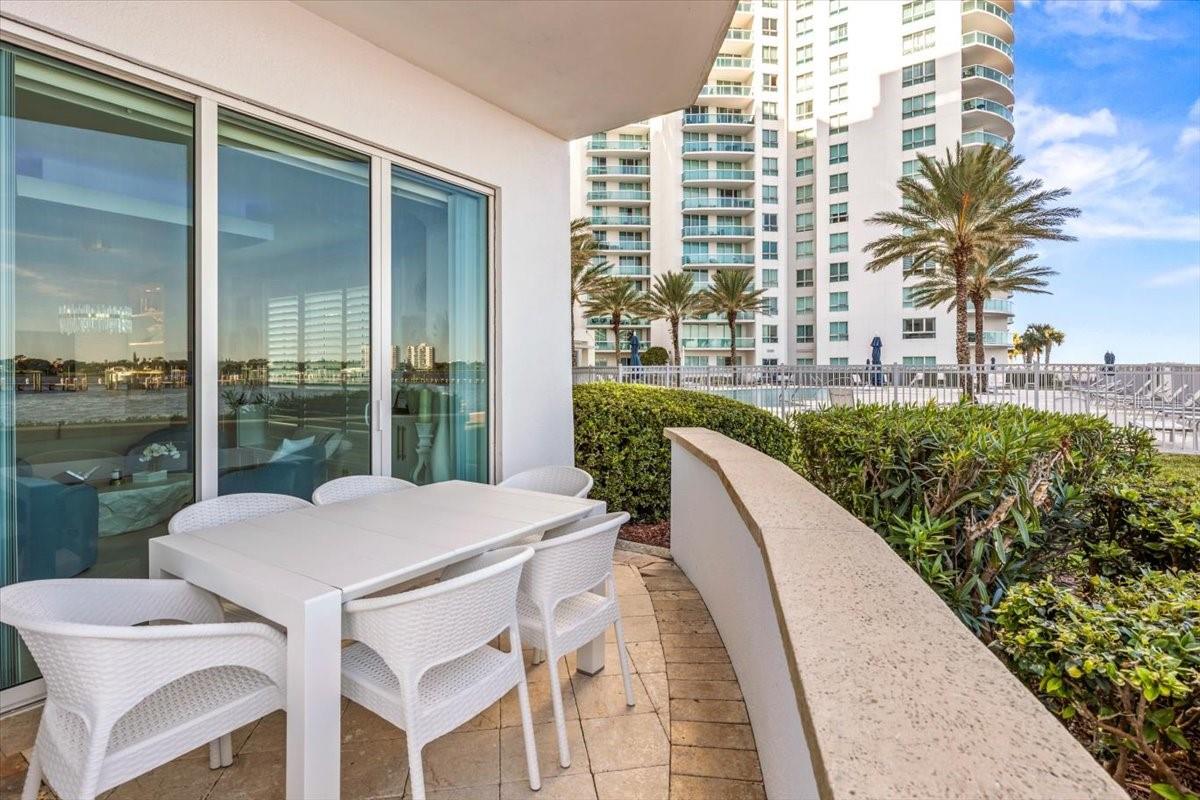 Image 20 of 88 For 231 Riverside Drive 102