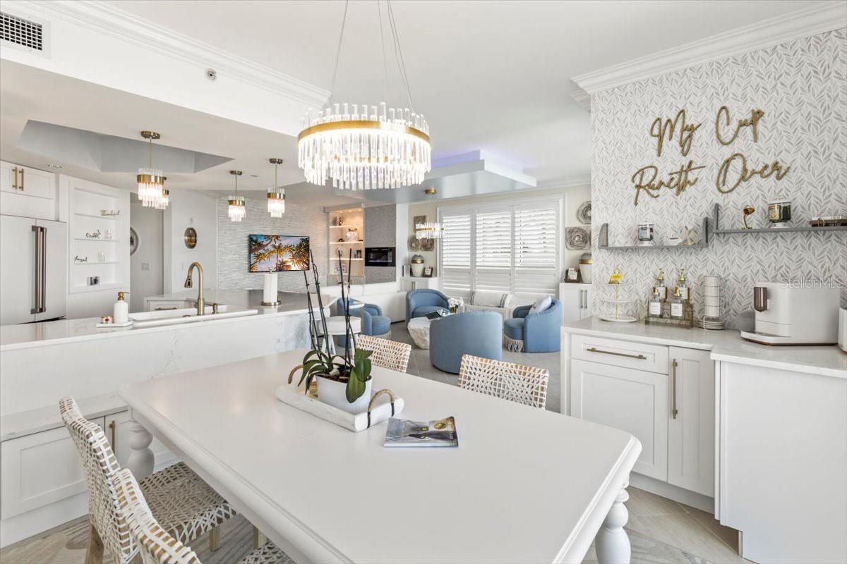 Image 28 of 88 For 231 Riverside Drive 102