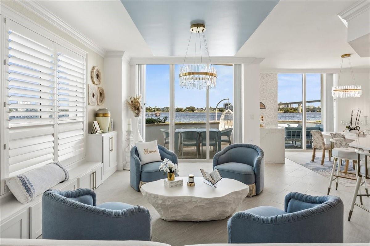 Image 5 of 88 For 231 Riverside Drive 102