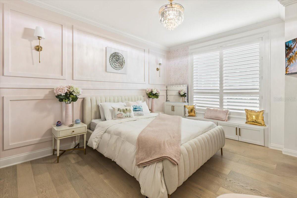 Image 56 of 88 For 231 Riverside Drive 102