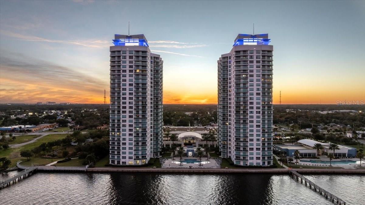 Image 87 of 88 For 231 Riverside Drive 102