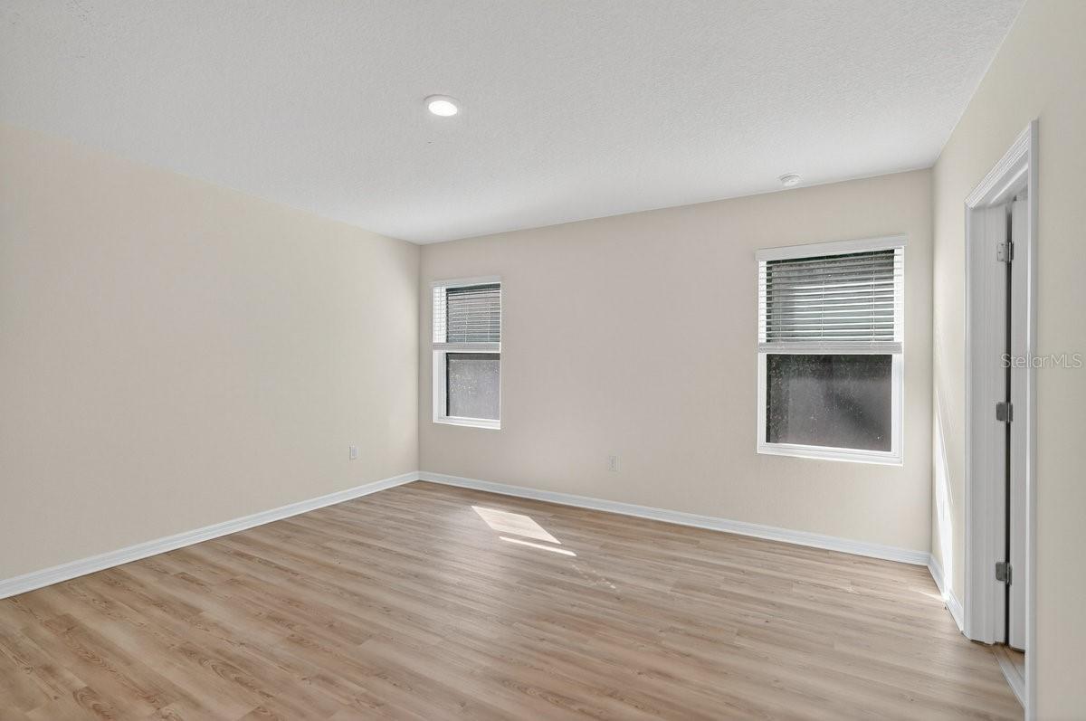 Image 12 of 36 For 1624 Primo Court