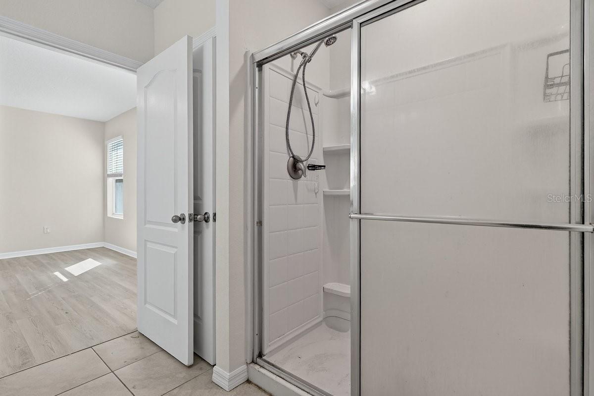 Image 17 of 36 For 1624 Primo Court