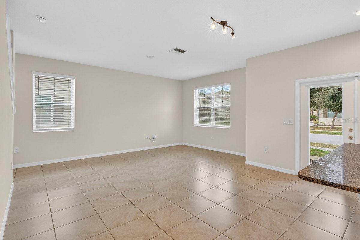 Image 7 of 32 For 1616 Pham Drive