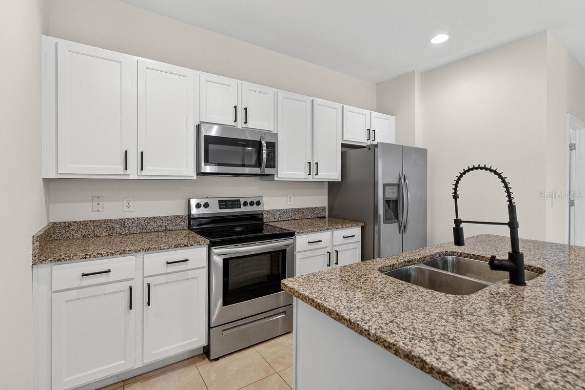 Image 9 of 32 For 1616 Pham Drive