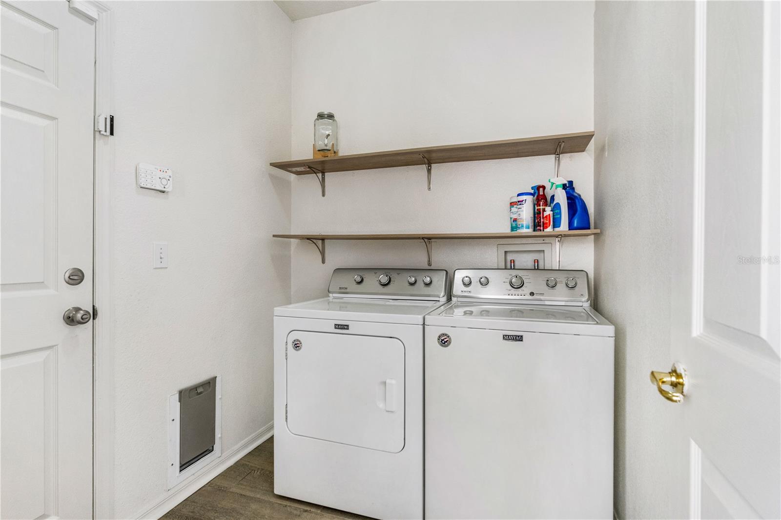 Image 26 of 37 For 5416 Frederick Lake Drive