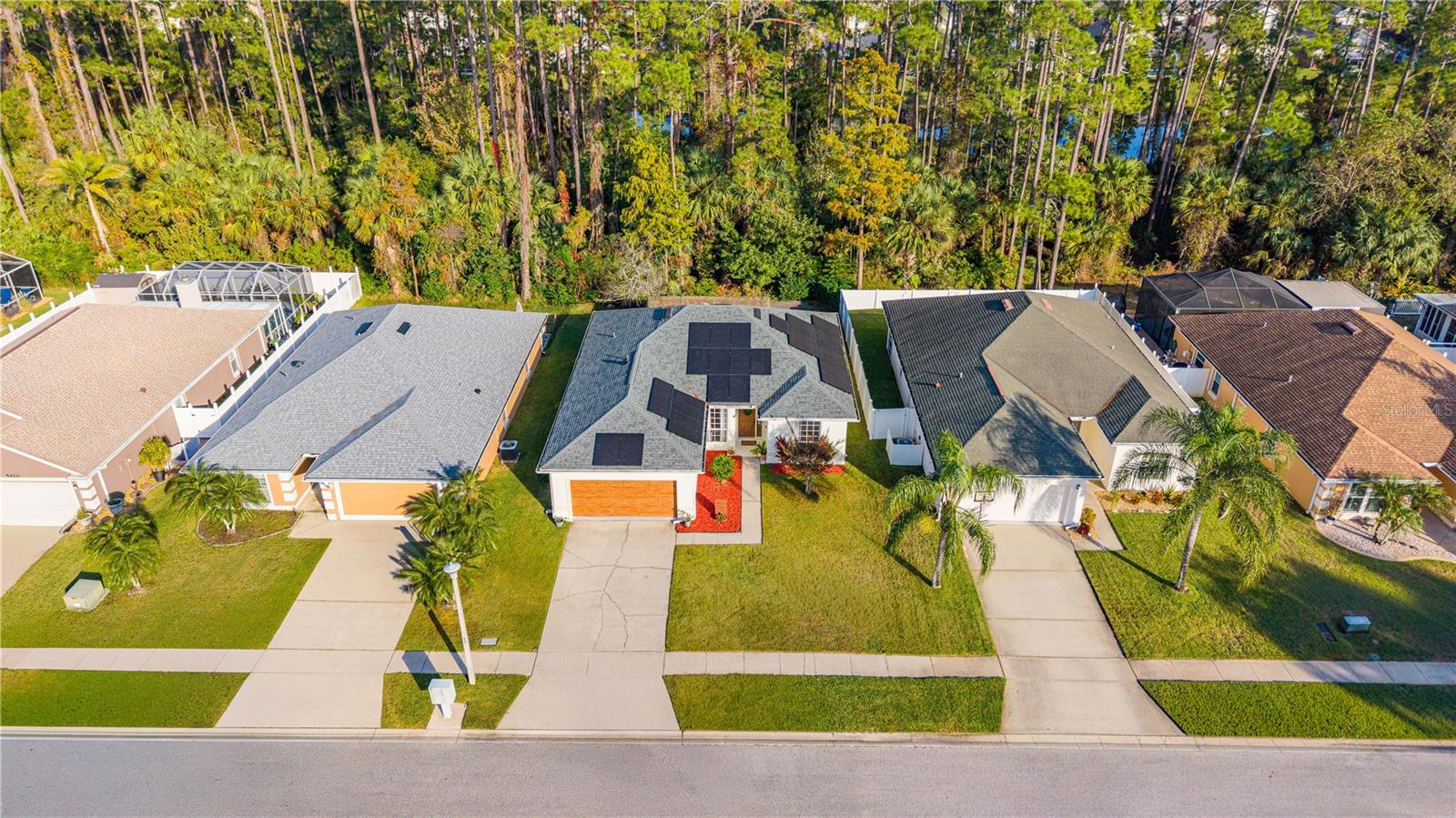 Image 27 of 37 For 5416 Frederick Lake Drive