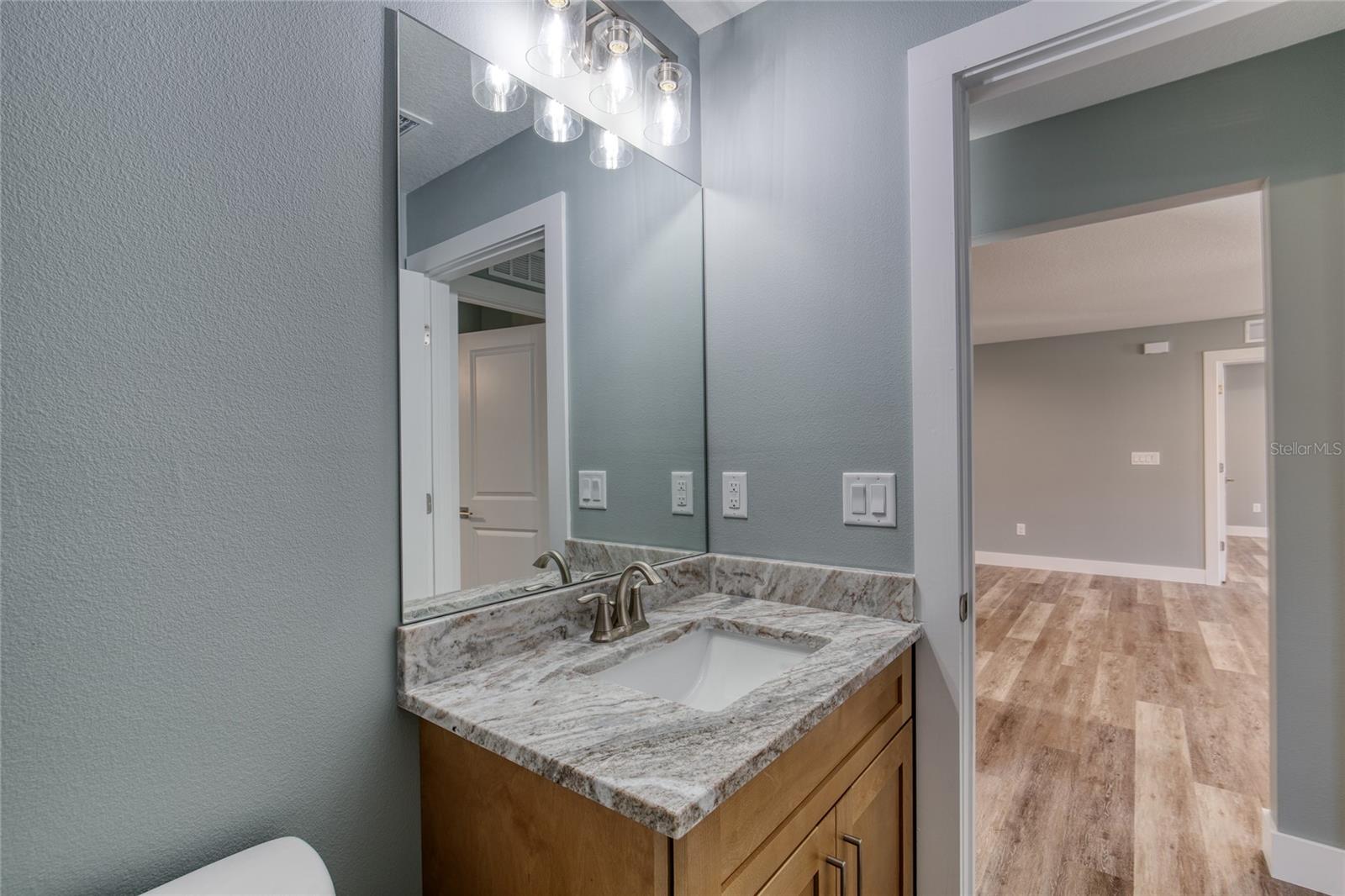 Image 27 of 35 For 320 Military Boulevard