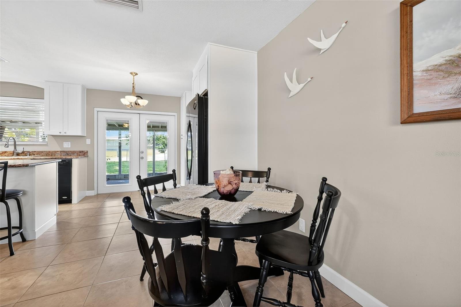 Image 25 of 49 For 2324 Green Street