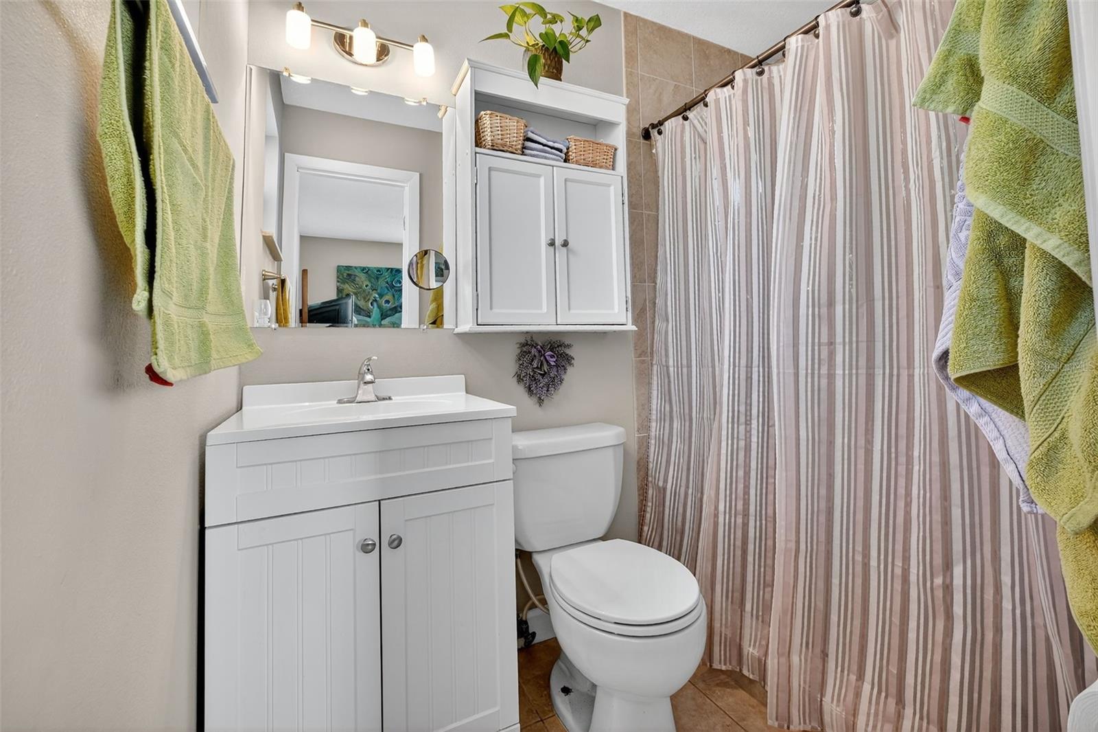 Image 34 of 49 For 2324 Green Street